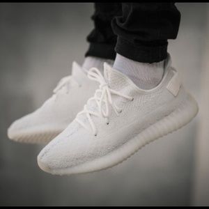 Triple white Yeezy Boost 350 V2